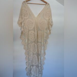 Harper Heritage Crochet Lace V-Neck Cover Up in Cream